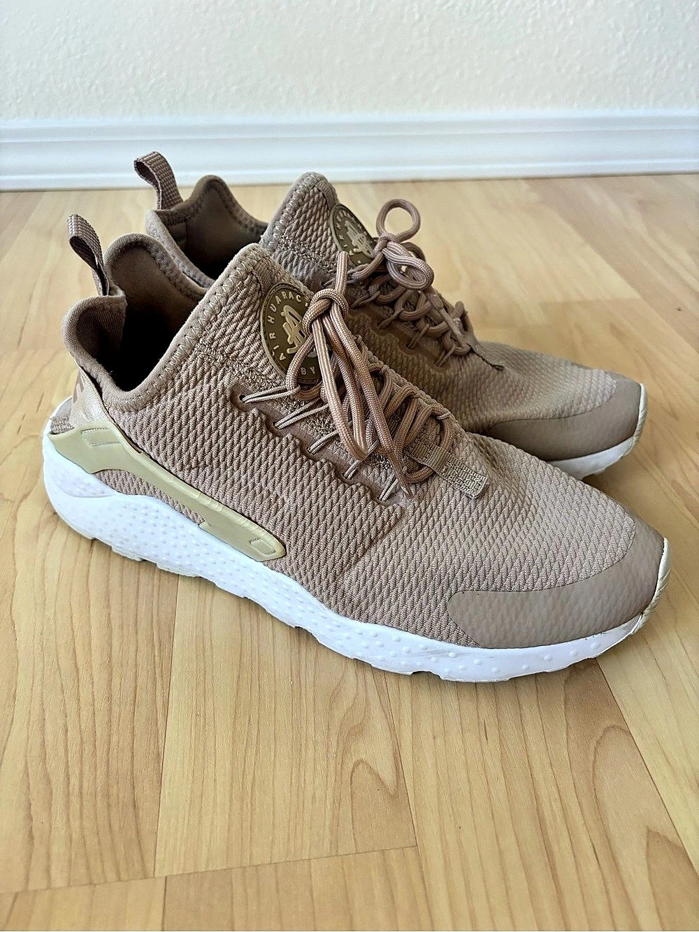 Nike Air Huarache Run Ultra Sneakers Tan & White US 8.5